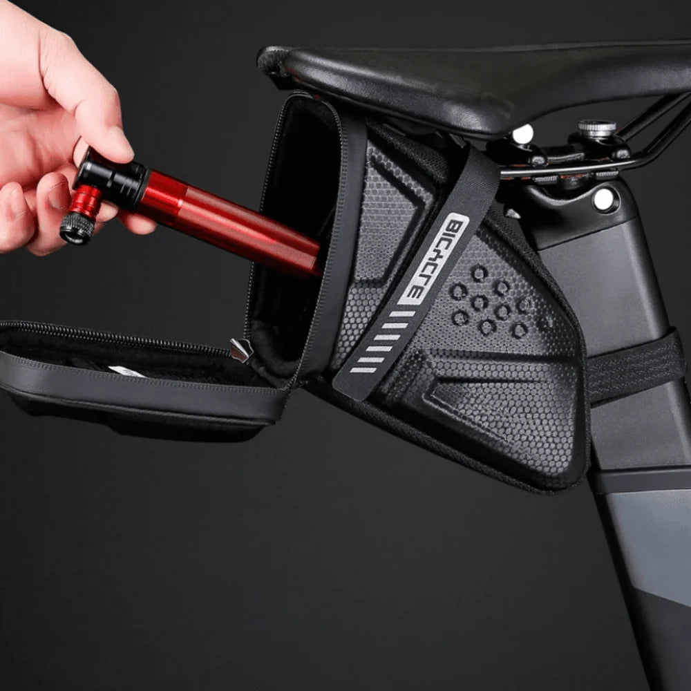Cyclonix UK - Saddle Bag for Daily Rides & Tours – CycloPack™